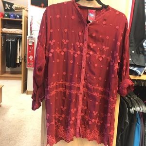 Johnny was tunic top